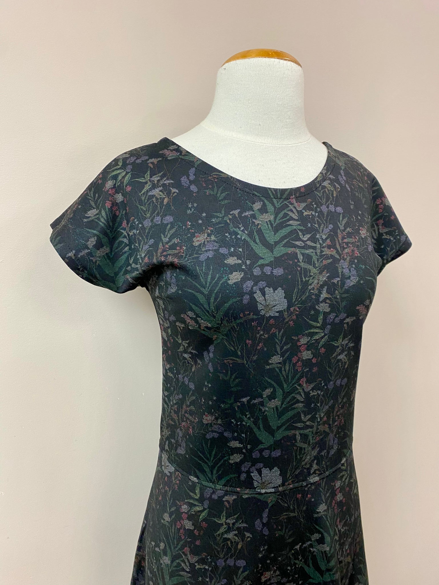 Karen 2.0 {DRESS}