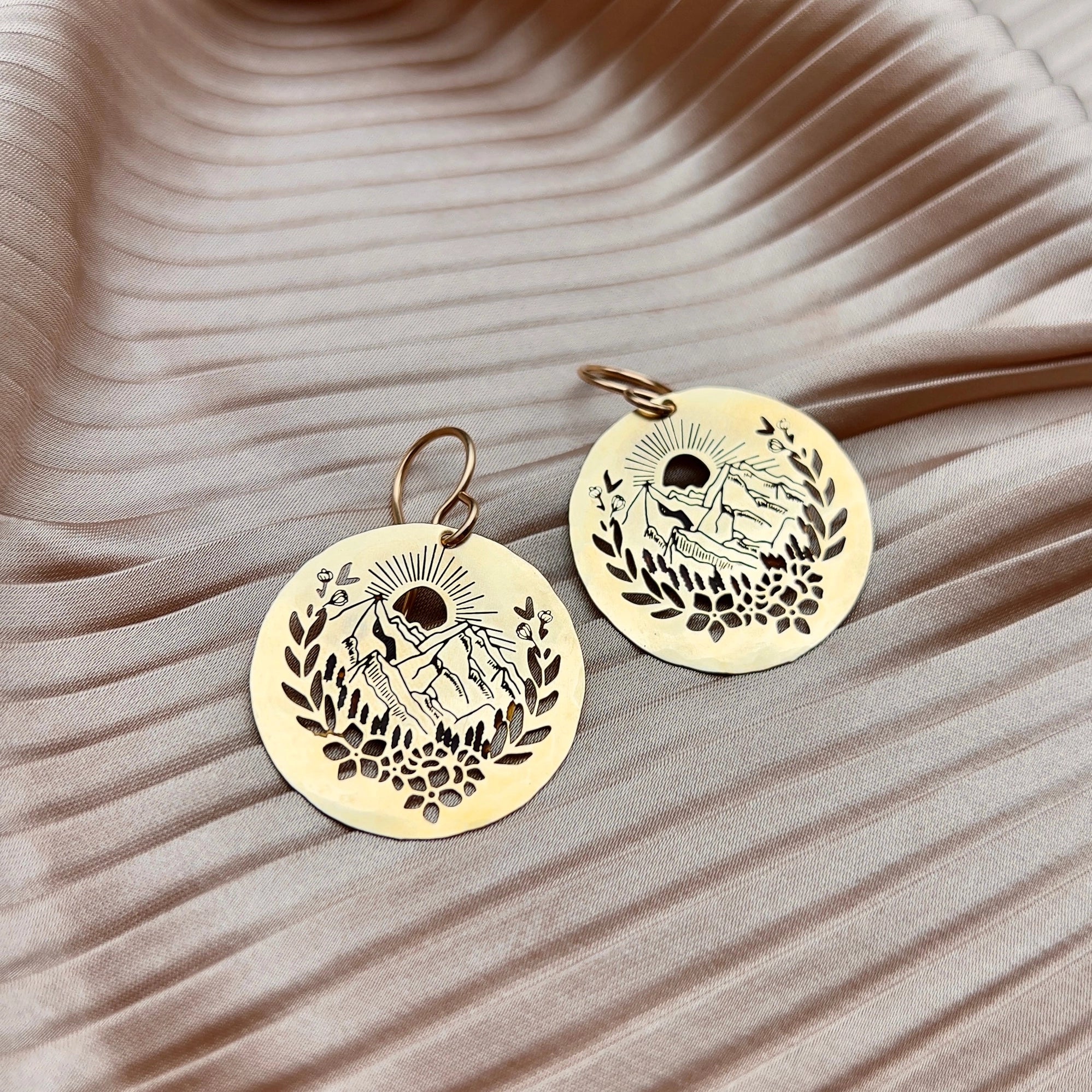 Fluff Hardware {PRAIRIE} earrings