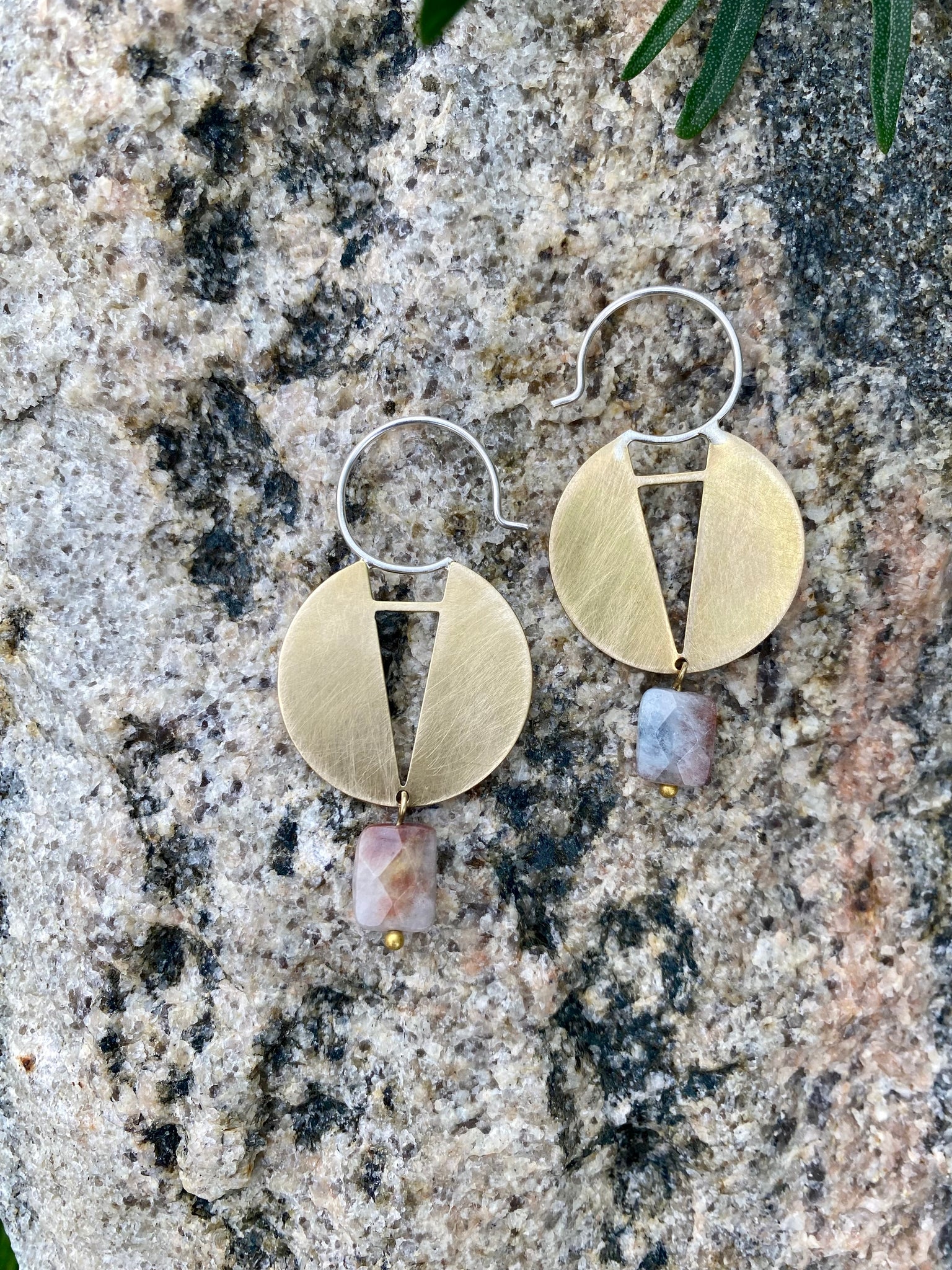 Modern Madini {GEO DISC} hoops
