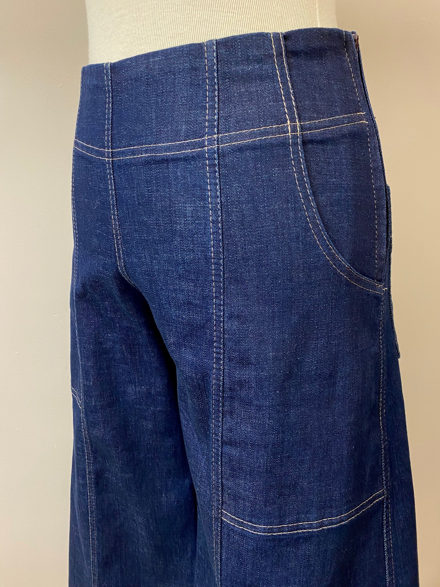Victoria {CAPRI} w/contrast stitch *REVISED SIZING*
