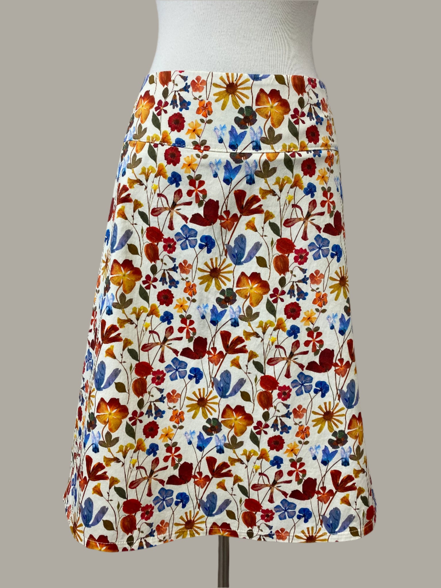 A-Line {SKIRT} pressed flowers