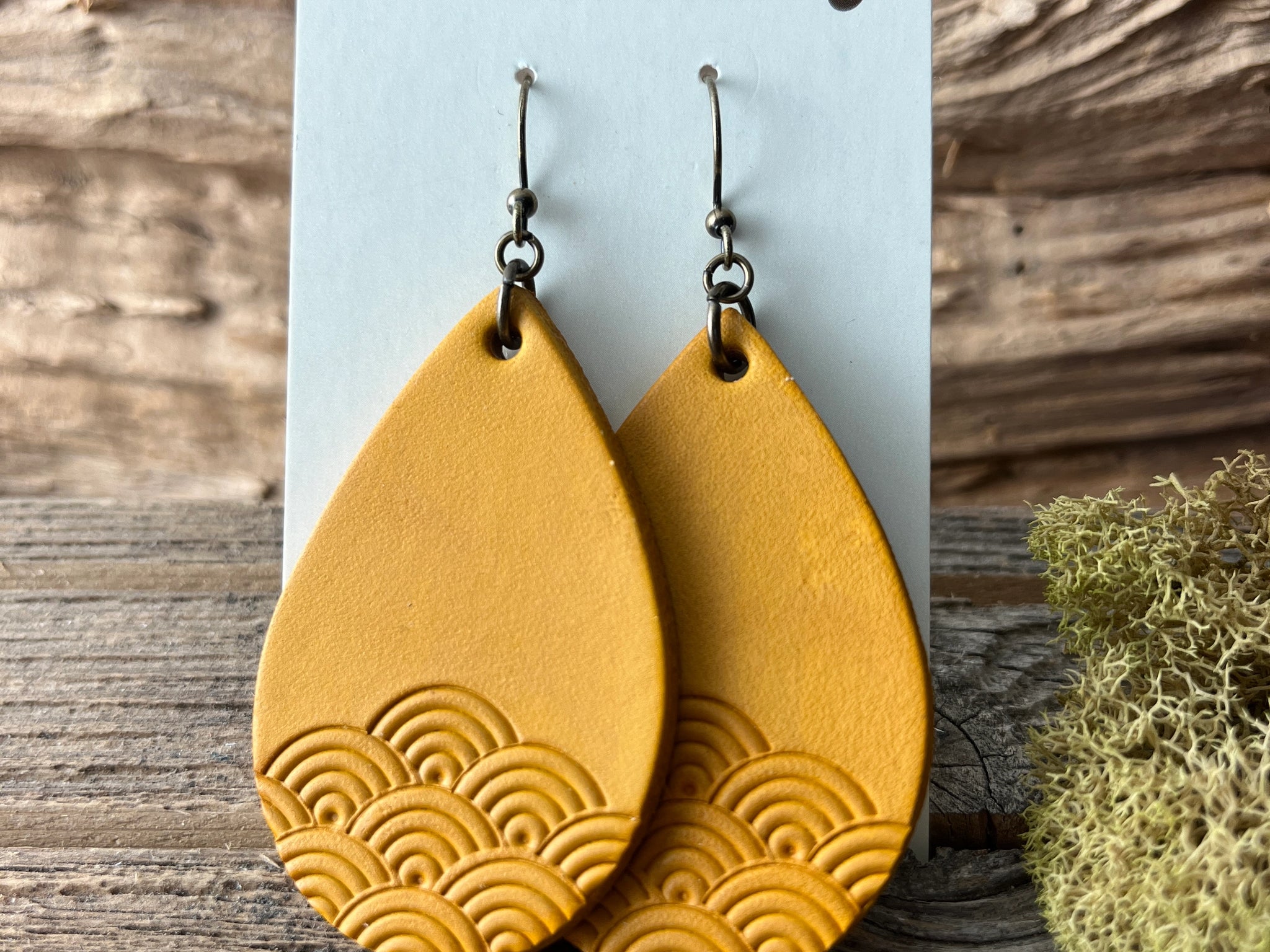 Red Pony Leather Goods {GEOMETRIC} Teardrop