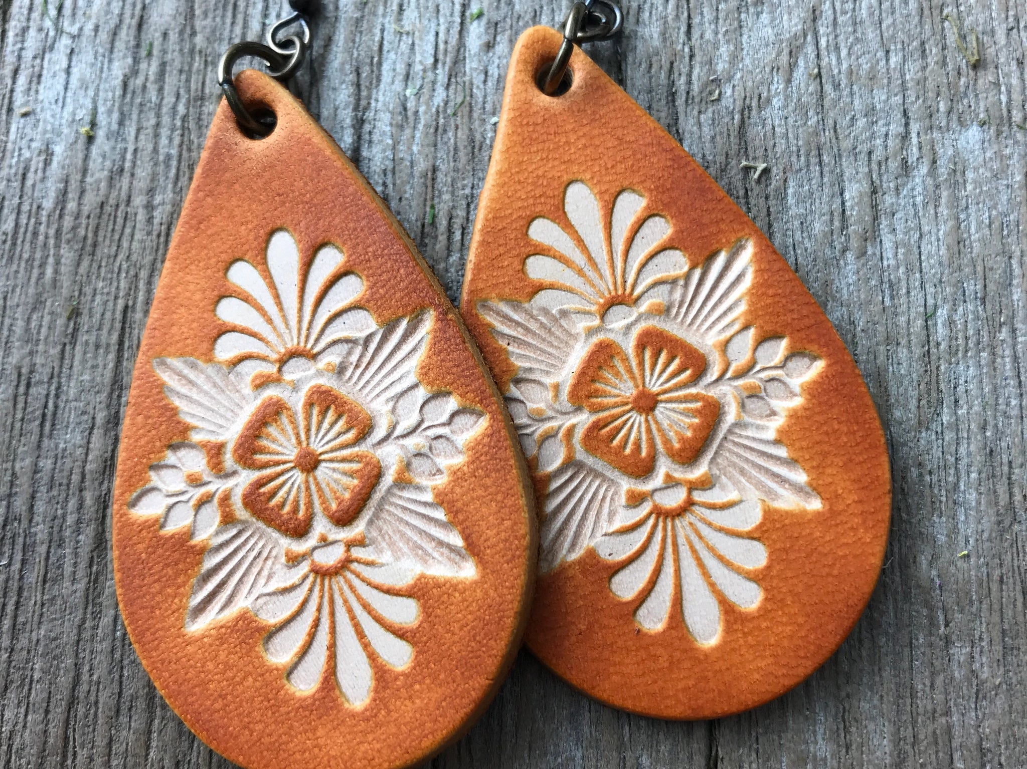Red Pony Leather Goods {BOHO} Teardrop