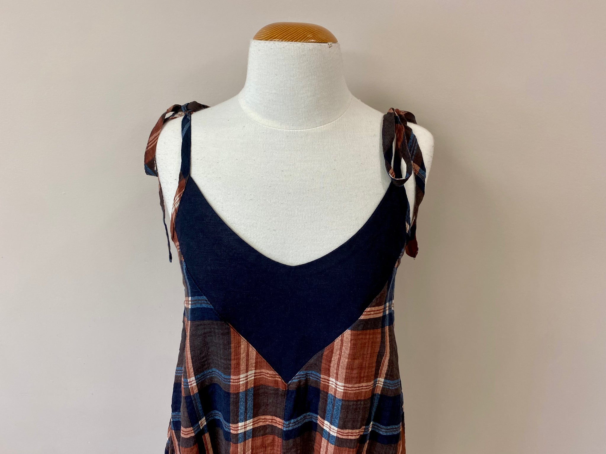 Jennie {DRESS}