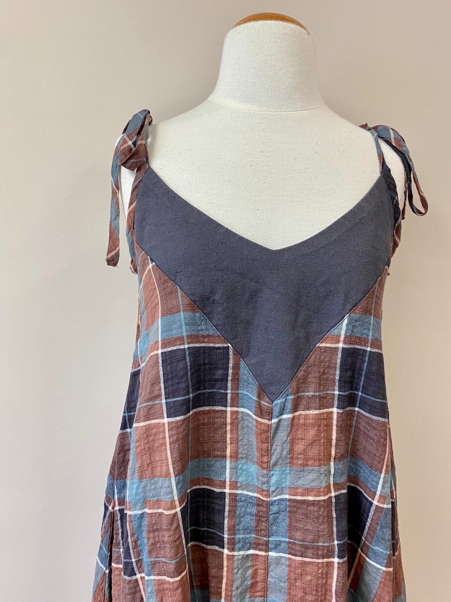 Jennie {DRESS}