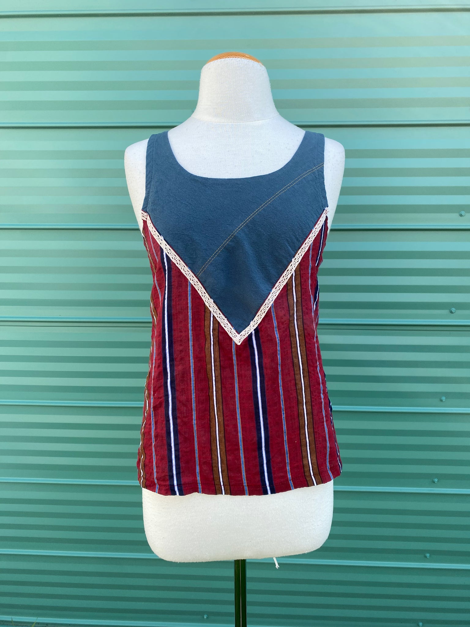 Laura {STRIPE}