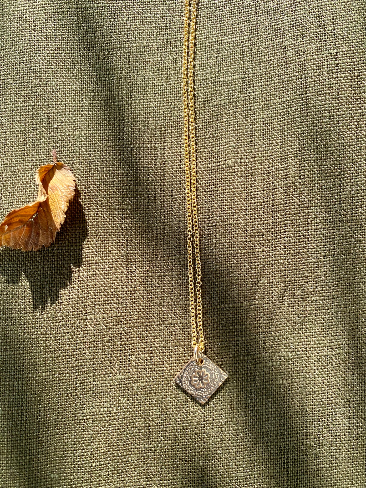 Nicole Bigg {ROMA NECKLACE}