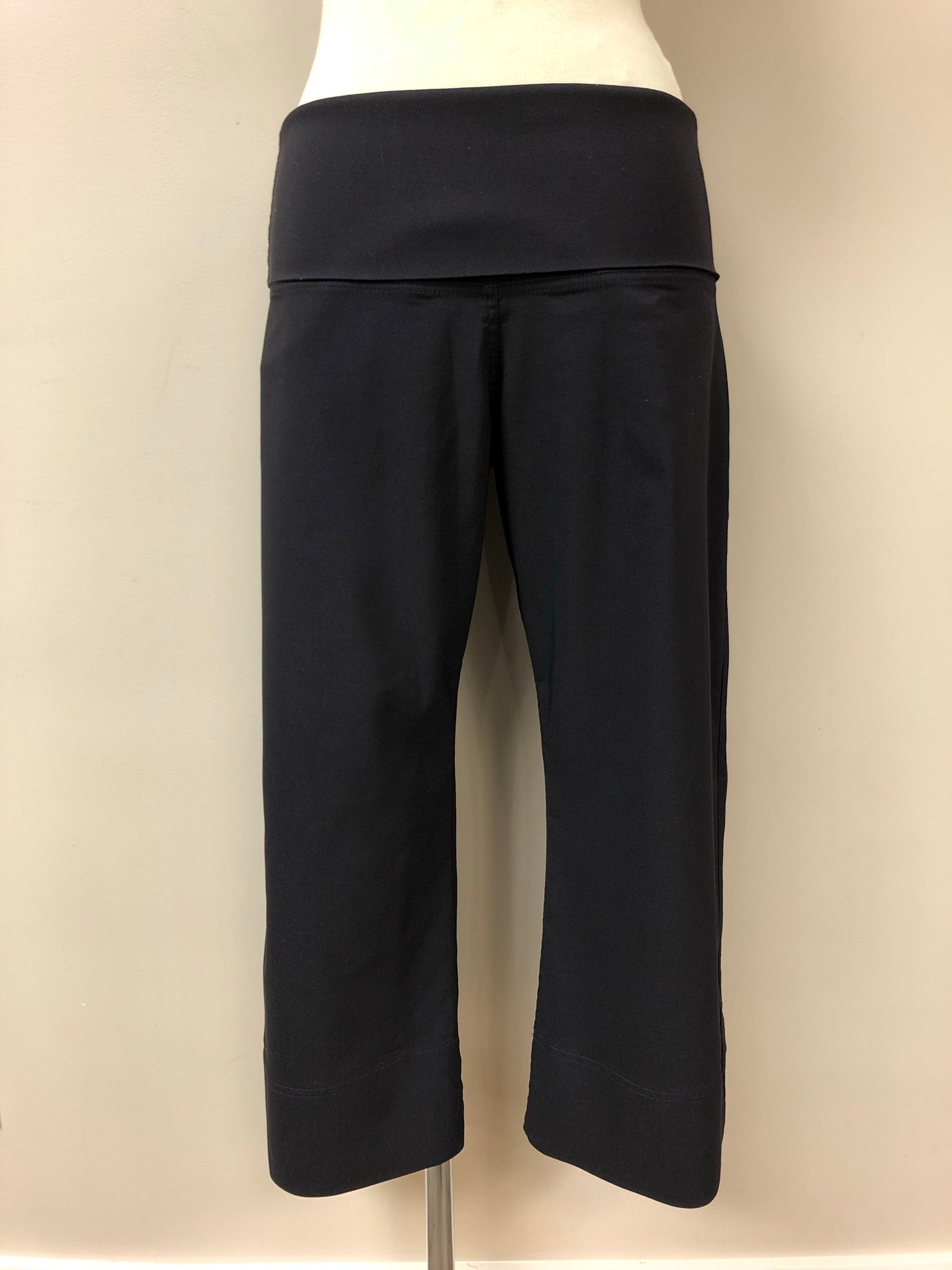 Lounge Capri {RAYON/POLY}