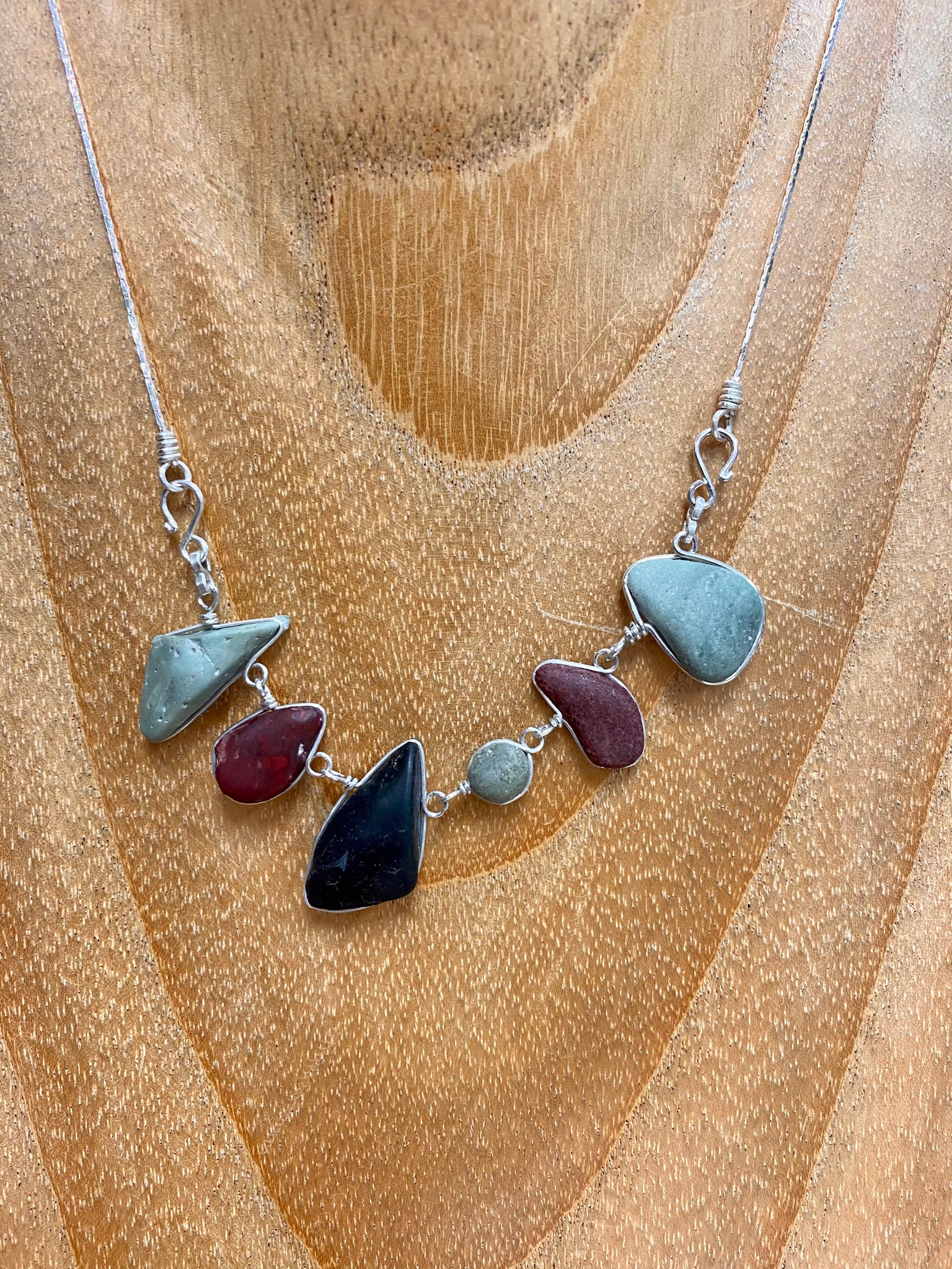 Atemba {6 STONE NECKLACE}