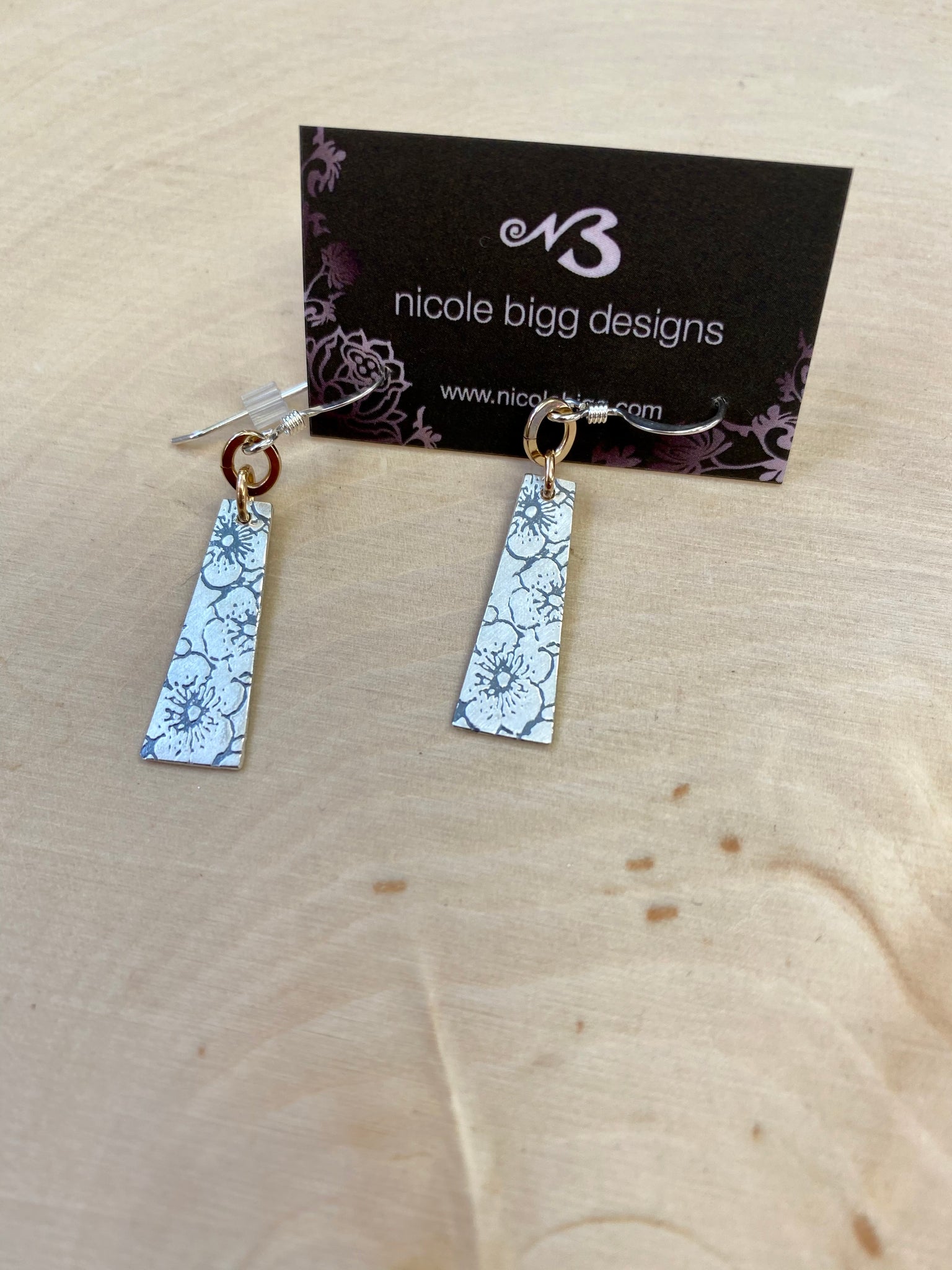 Nicole Bigg {HANAKO EARRINGS SILVER}