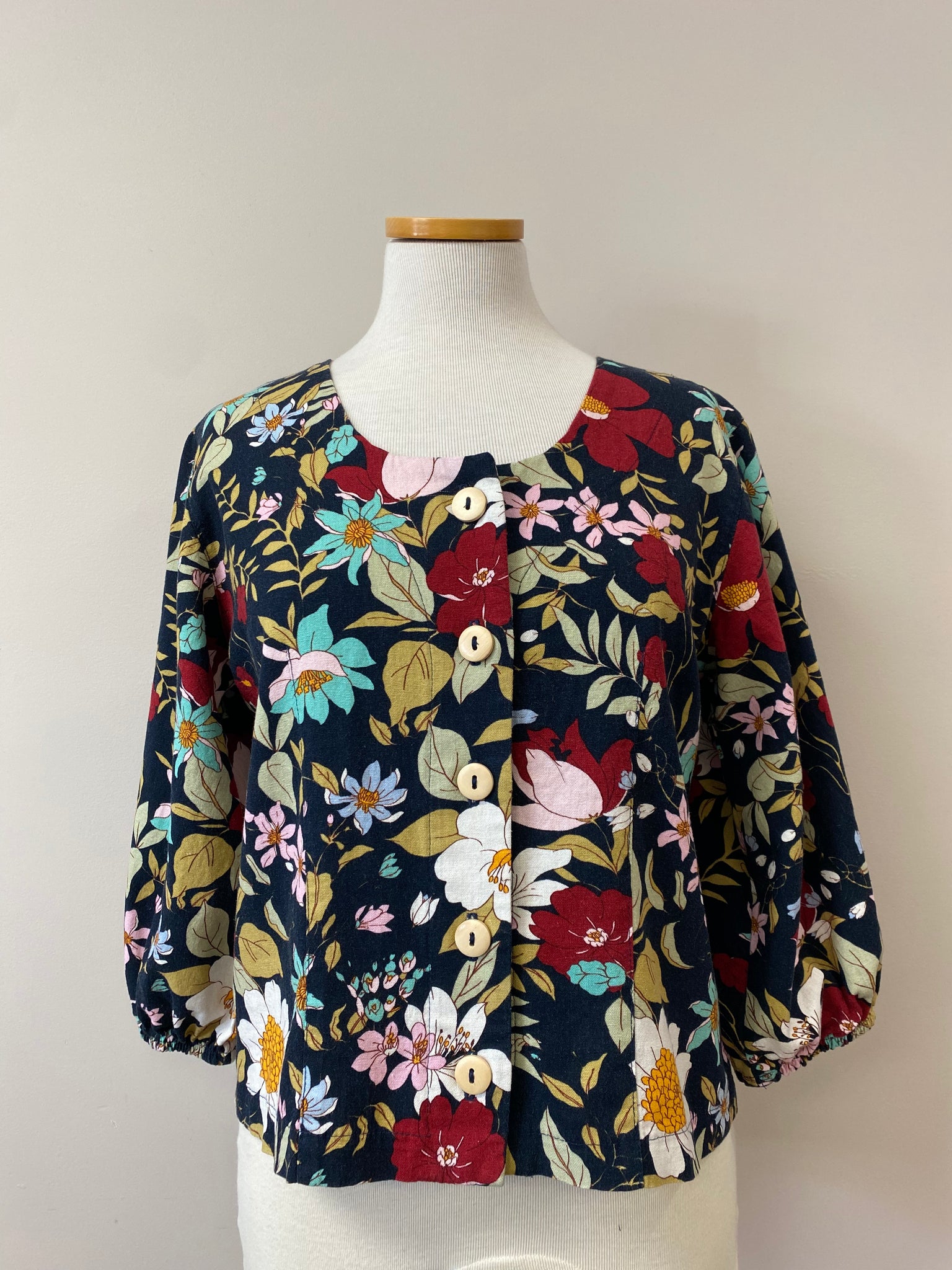Kari {BLOUSE} floral