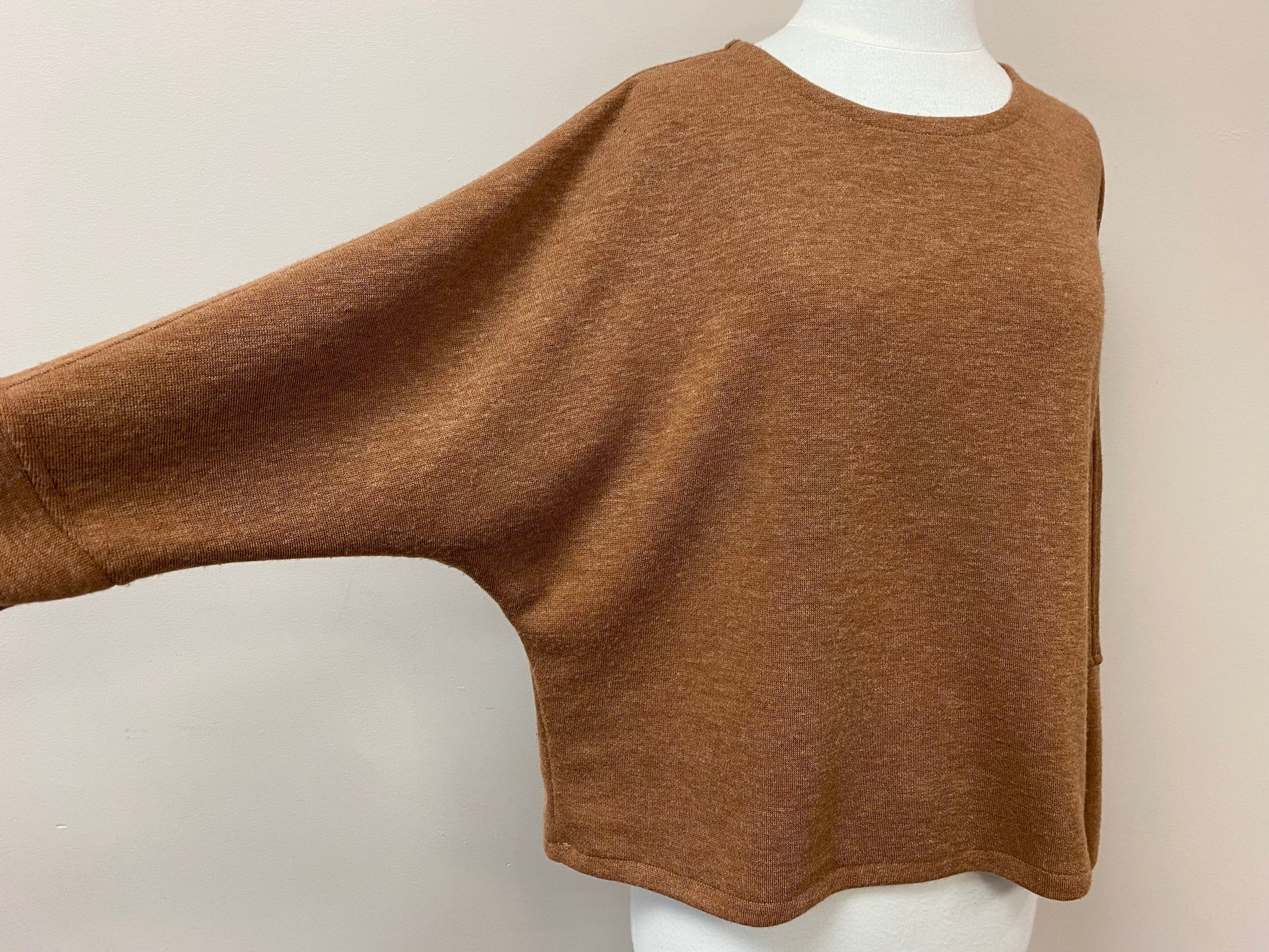 Angie {SWEATER}
