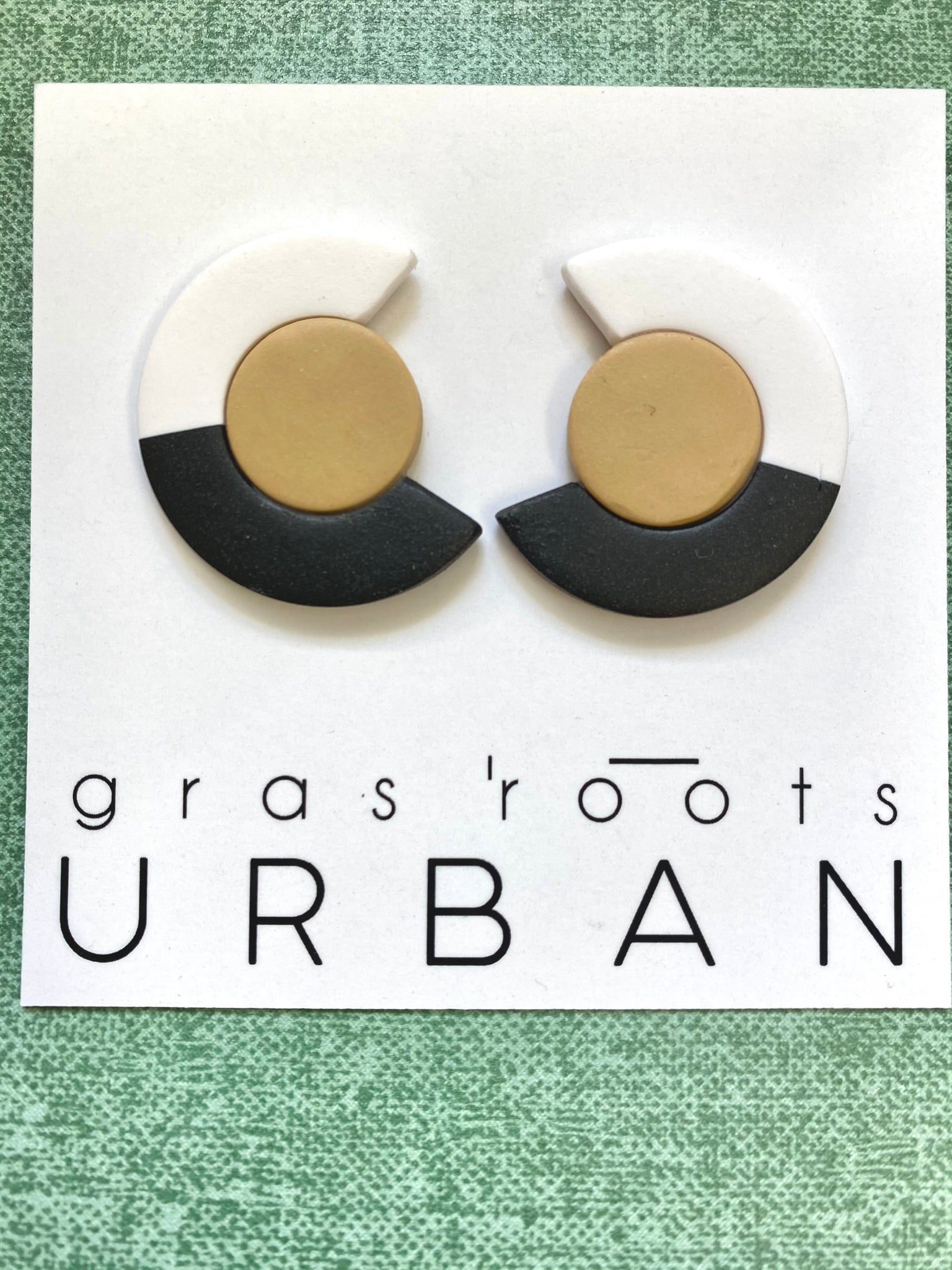 grassroots urban {CHARLI}