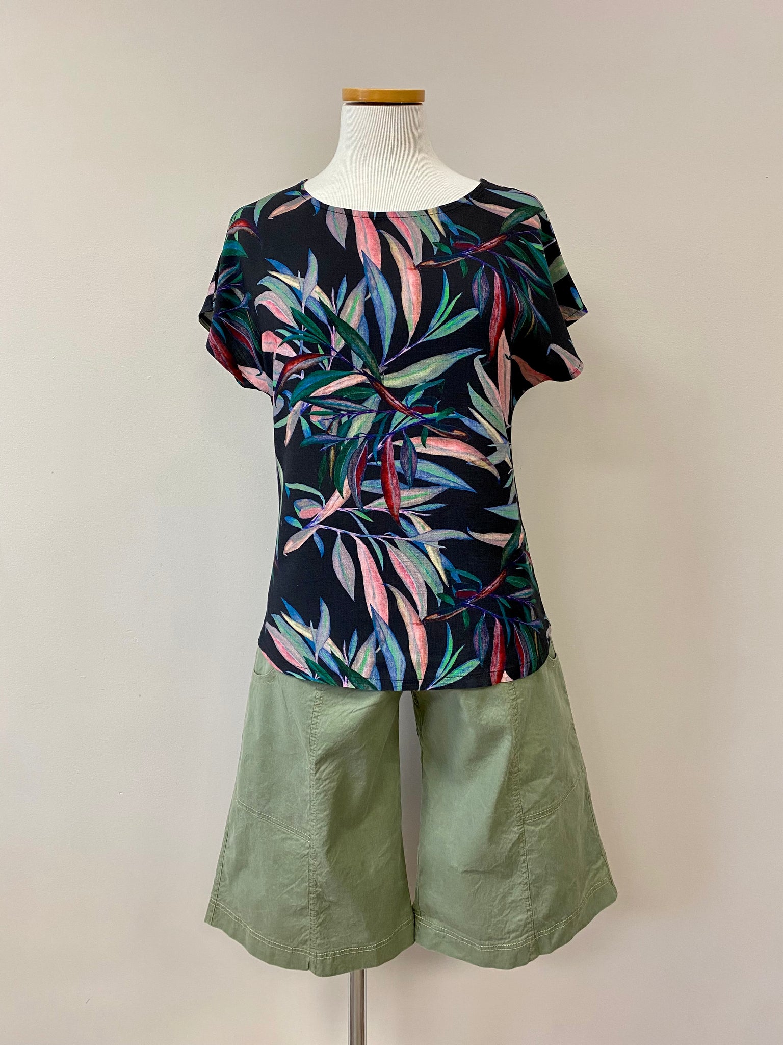 Maria Top {MULTI LEAVES}
