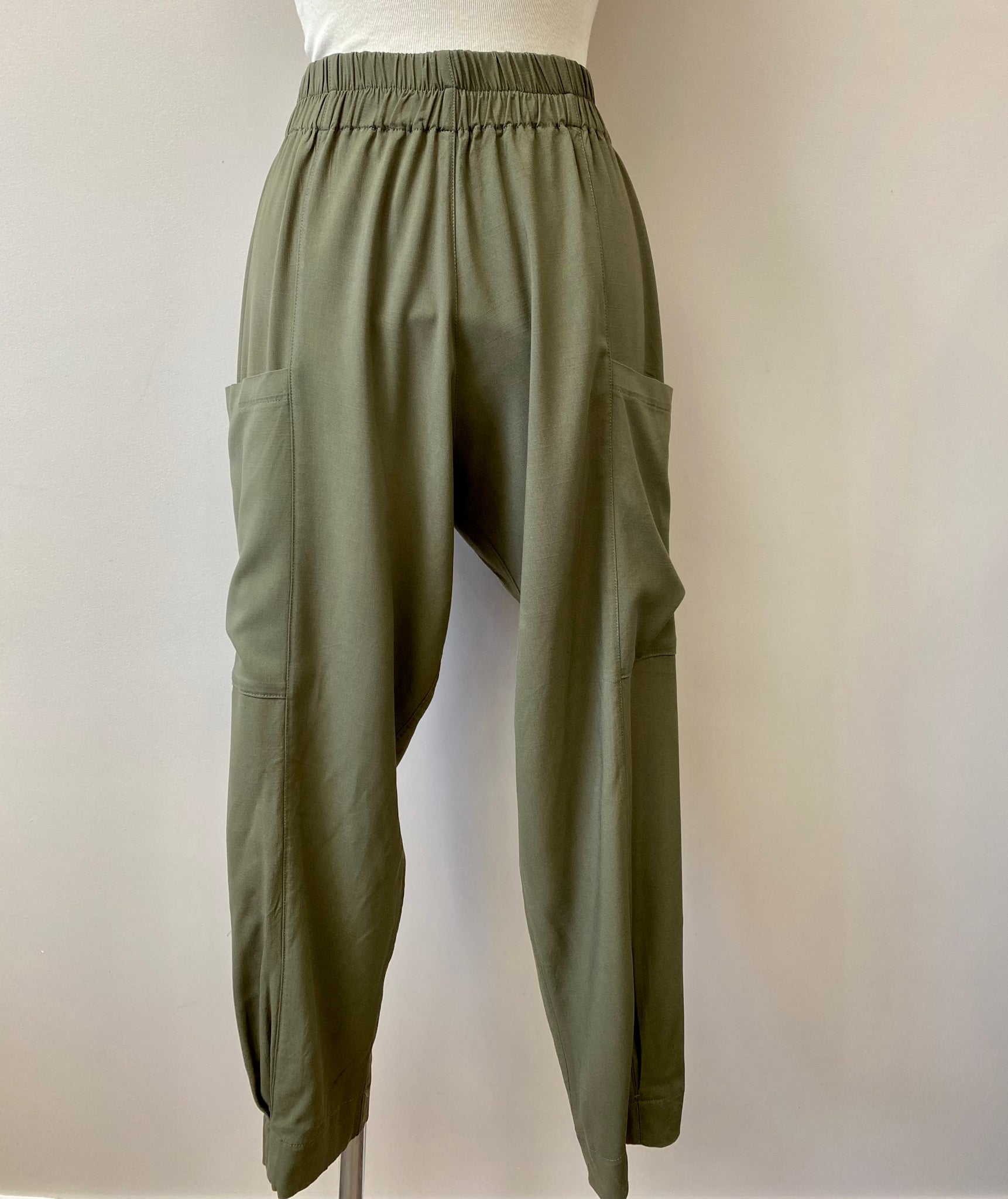 Amelia PANT