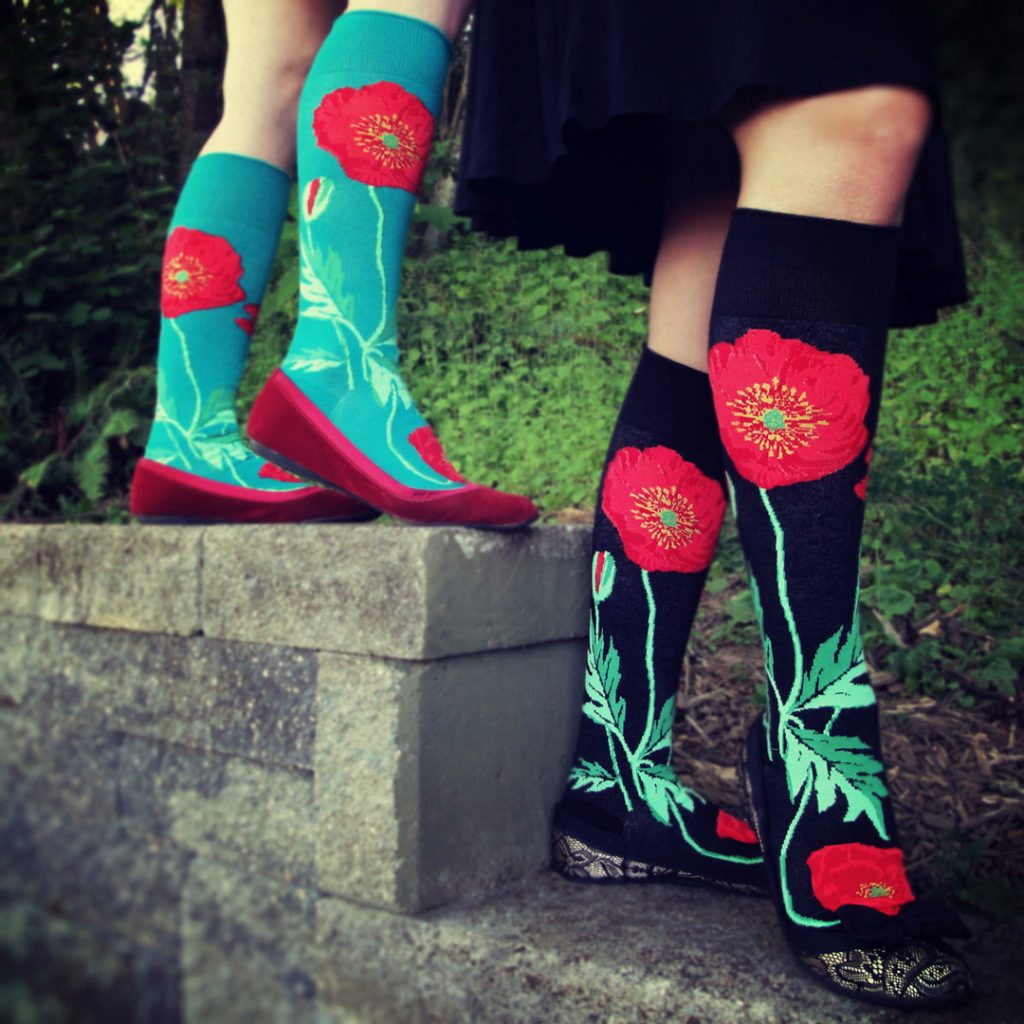 Modsocks {POPPIES} knee high