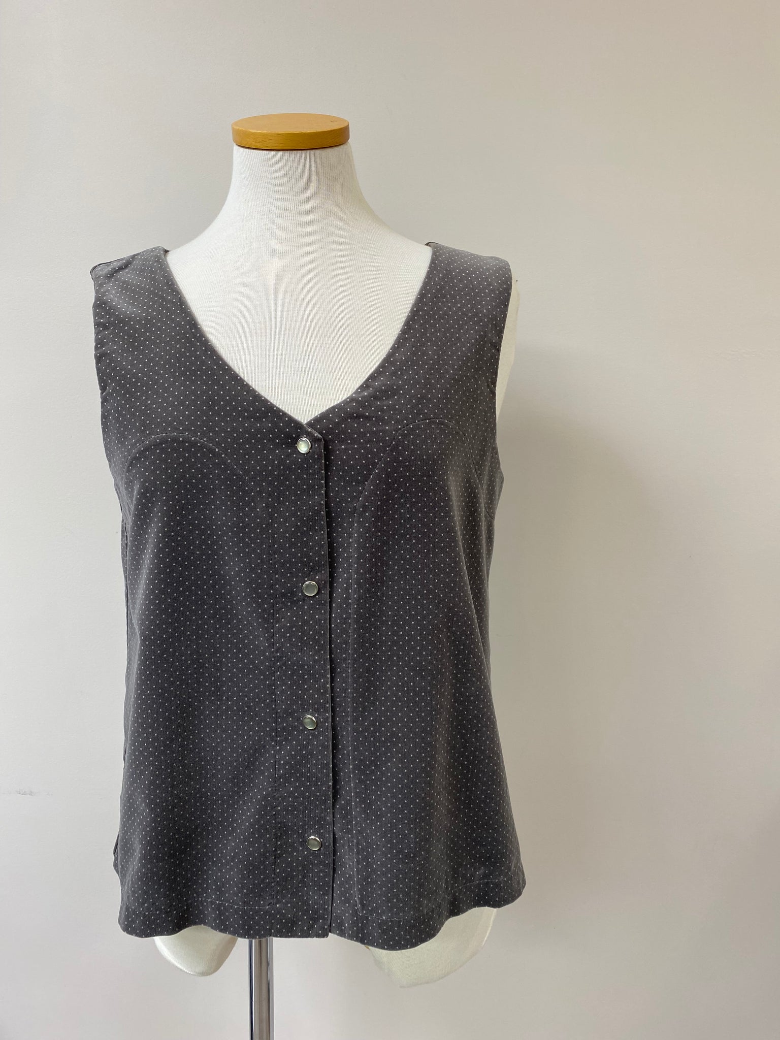 Nadia {VEST} velveteen