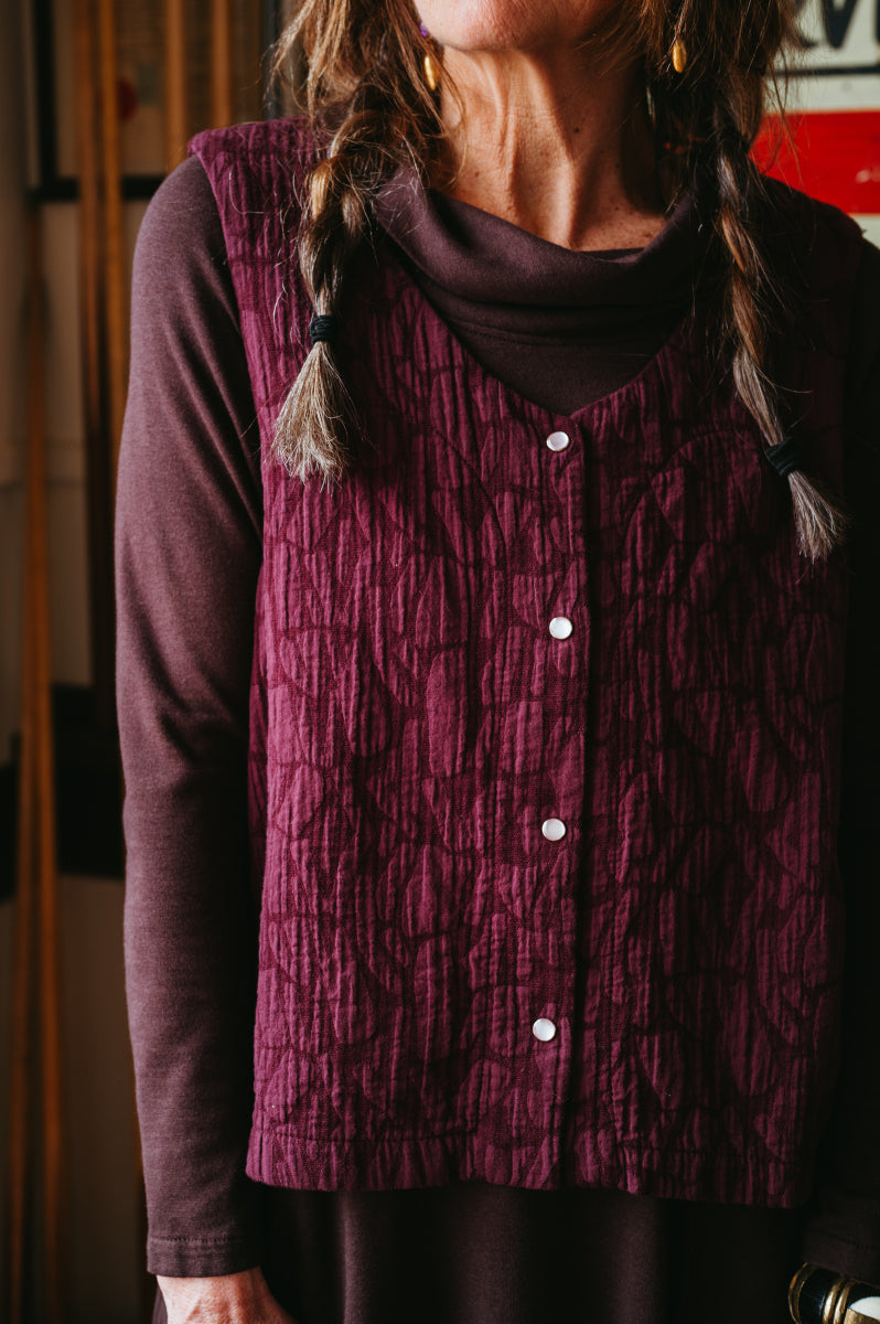 Nadia {VEST} jacquard