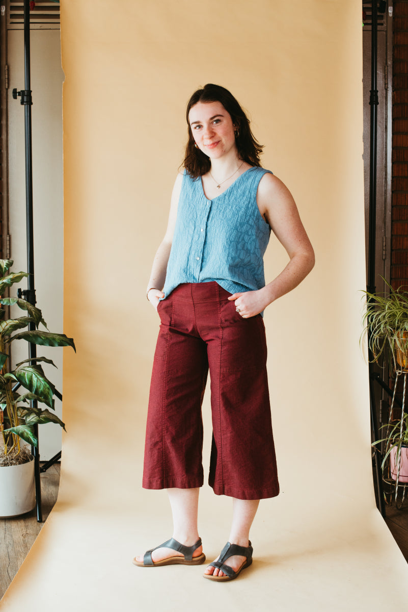 Victoria {CAPRI}  *NEW*