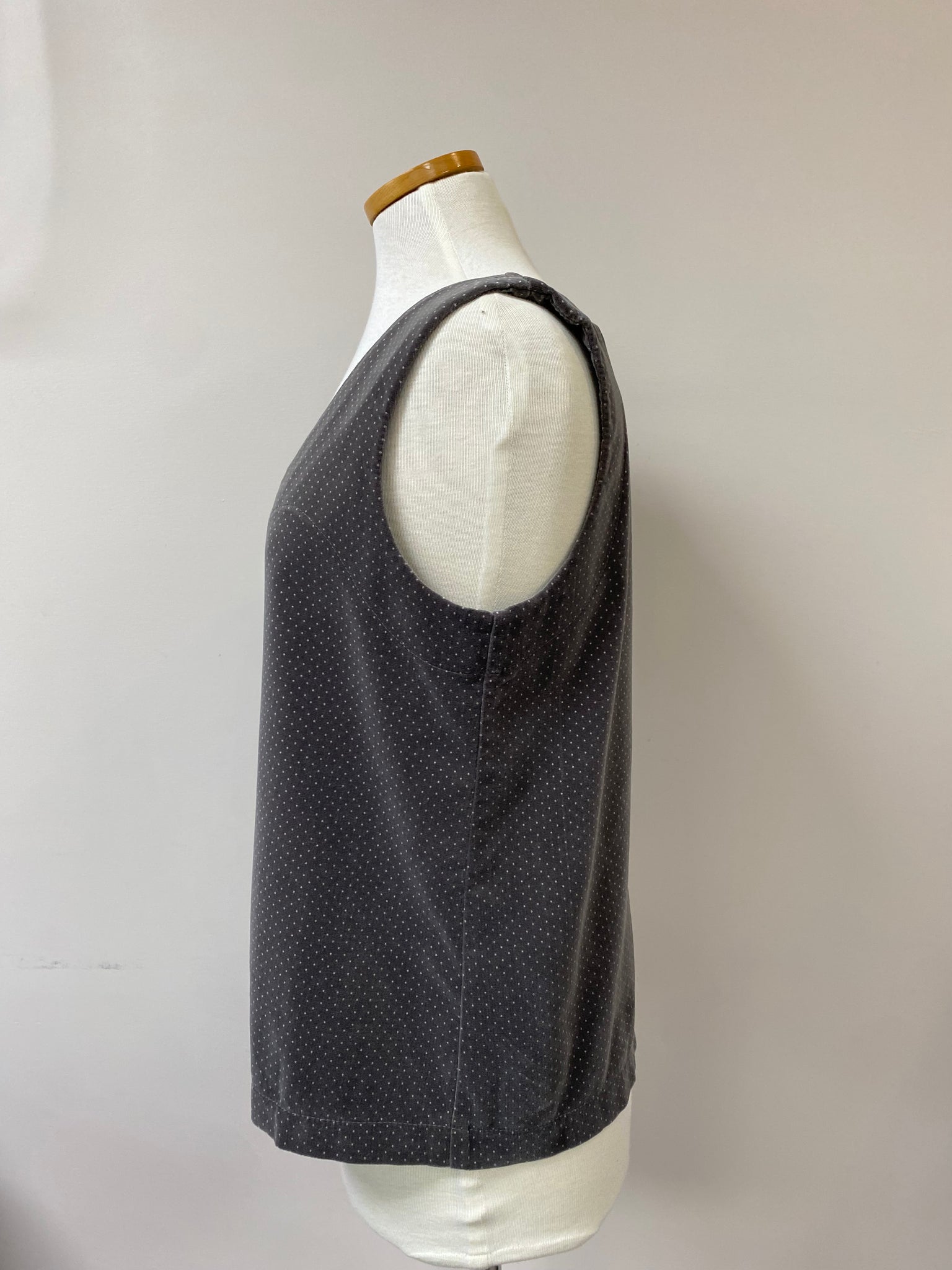 Nadia {VEST} velveteen