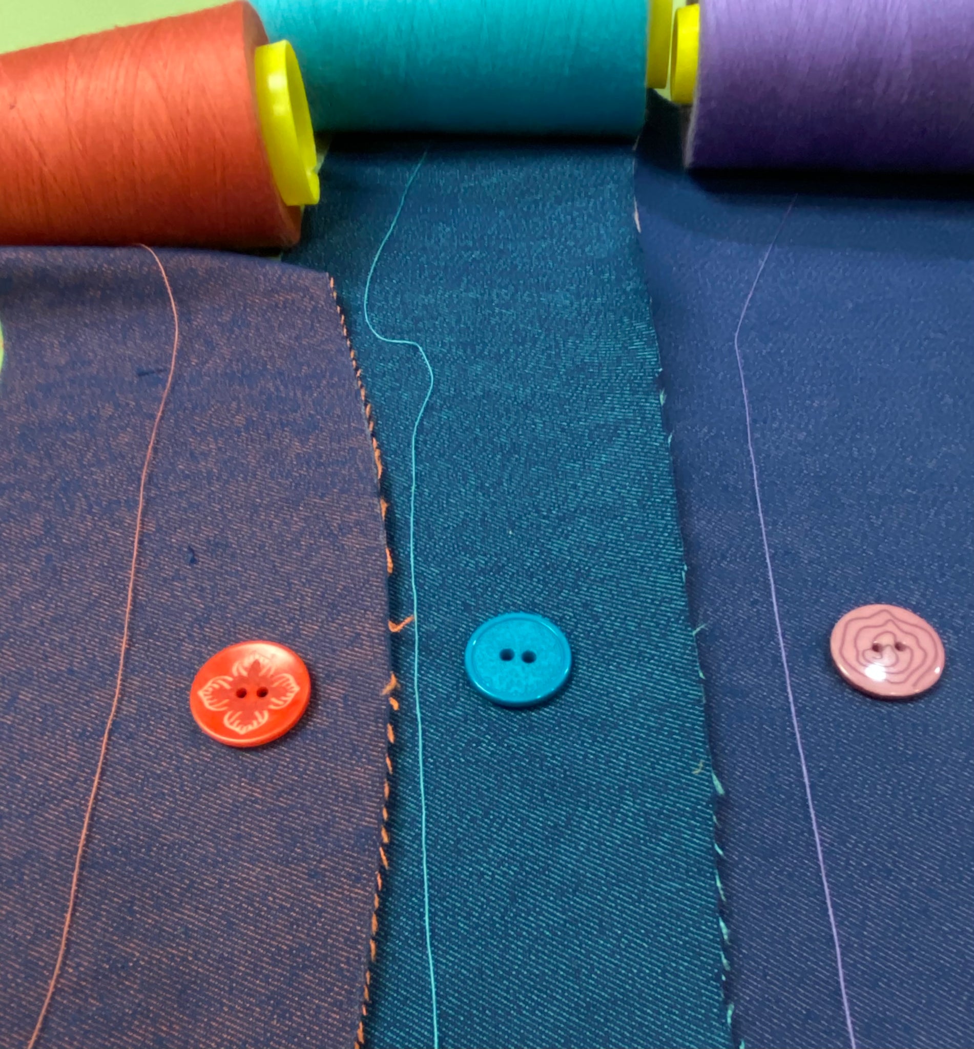 Bella CAPRI {STRETCH DENIM}