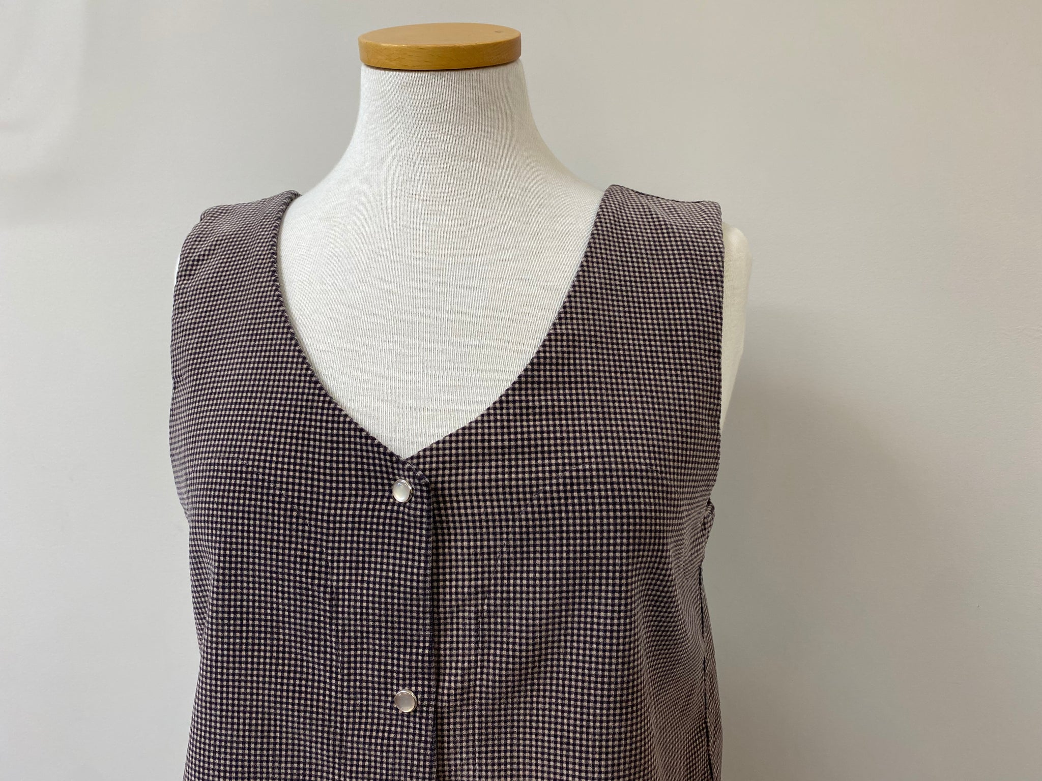 Nadia {VEST} velveteen