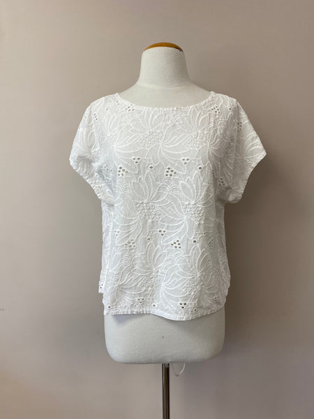 Melissa {TOP} eyelet lace