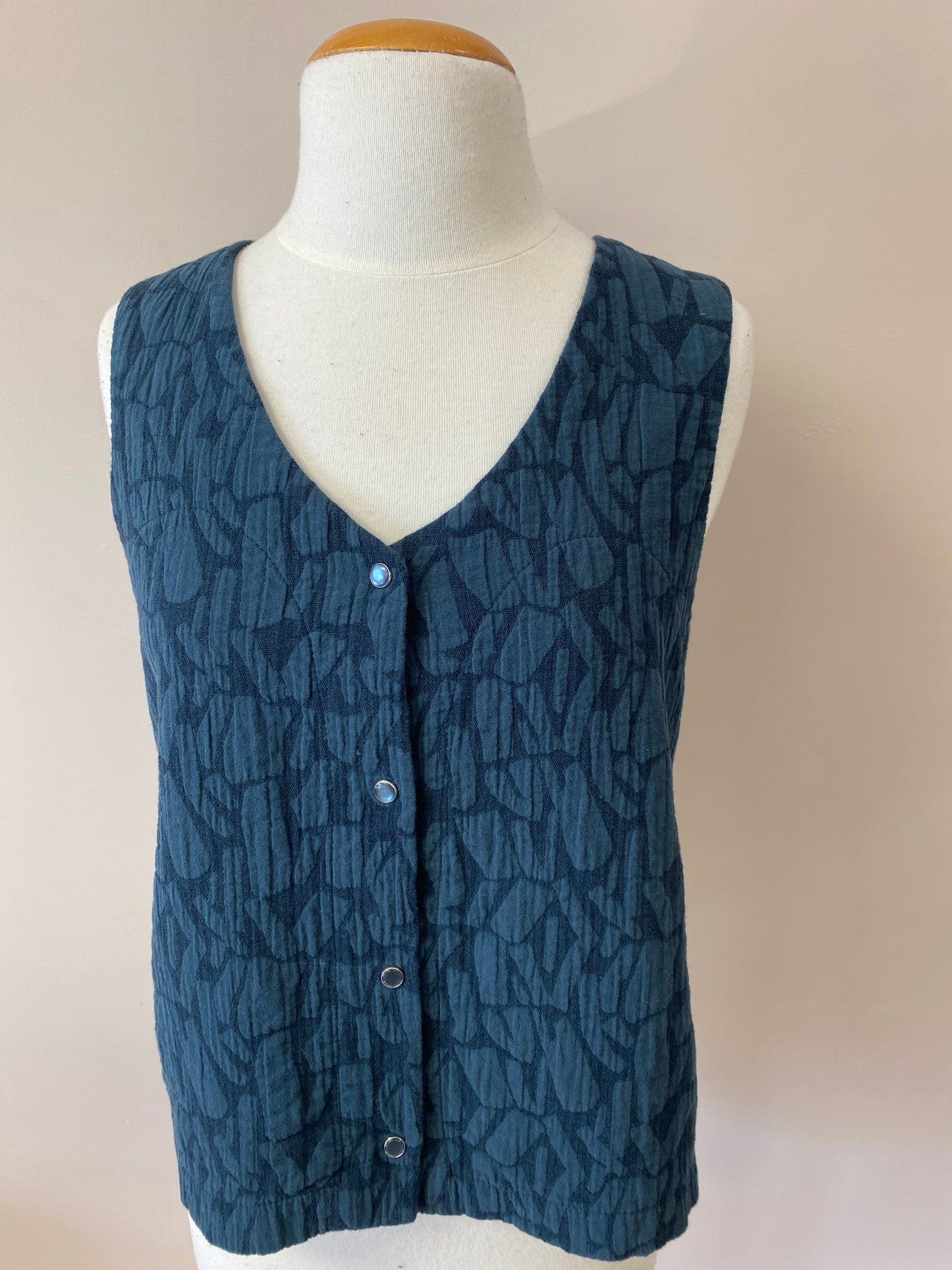 Nadia {VEST} jacquard