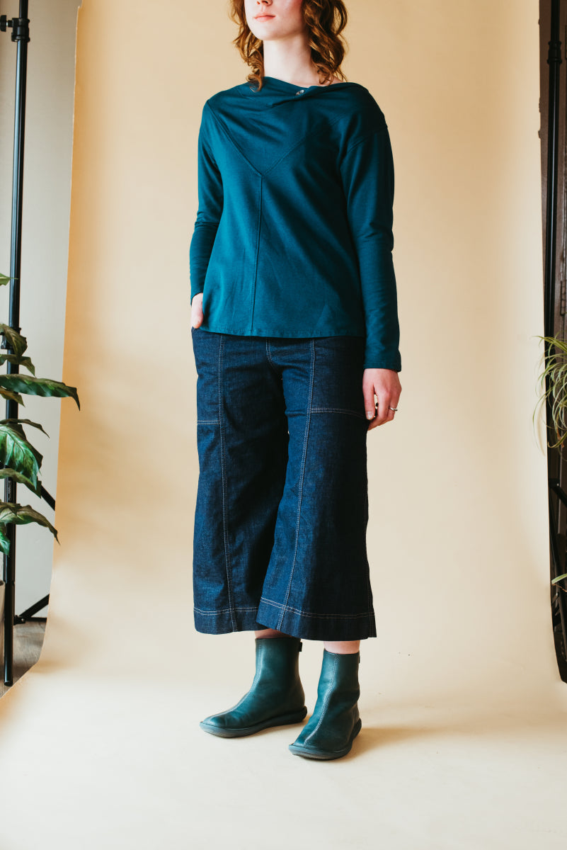Victoria {CAPRI} w/contrast stitch *REVISED SIZING*