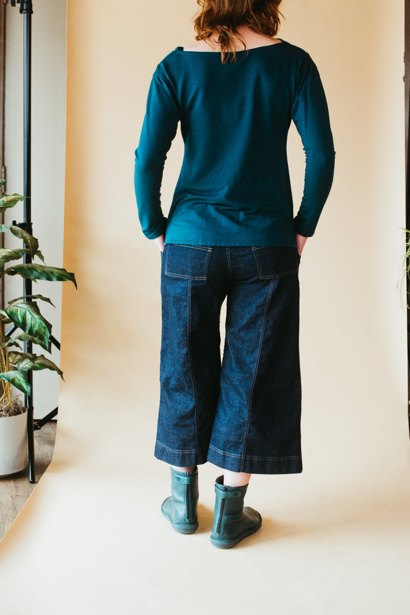 Victoria {CAPRI} w/contrast stitch *REVISED SIZING*