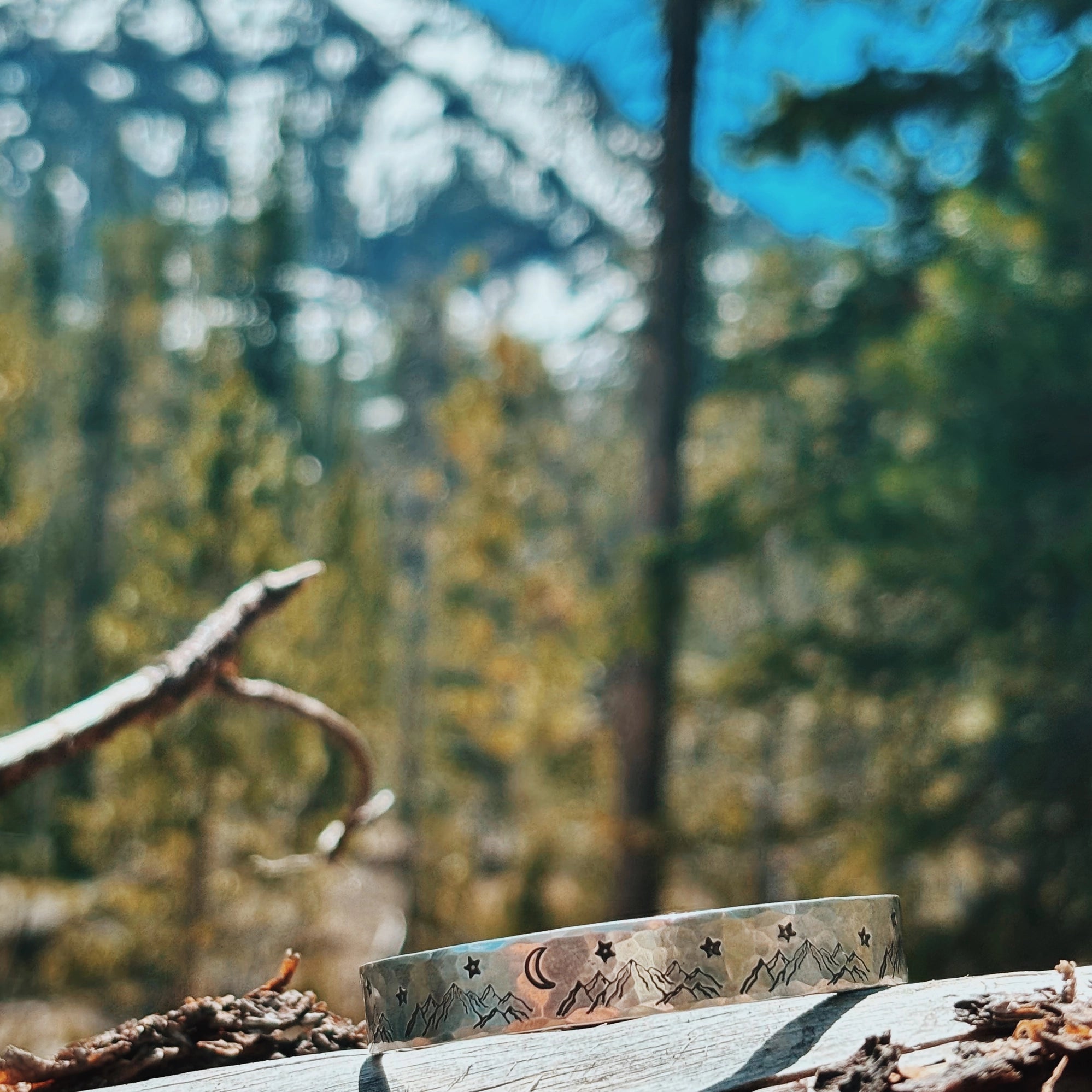 Fluff Hardware {MOUNTAIN HIGH CUFF}